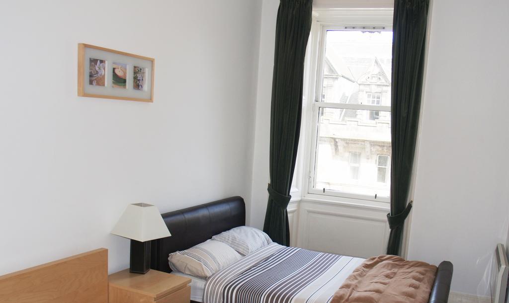 Royal Mile Mansions Apartment Edinburgh Room photo