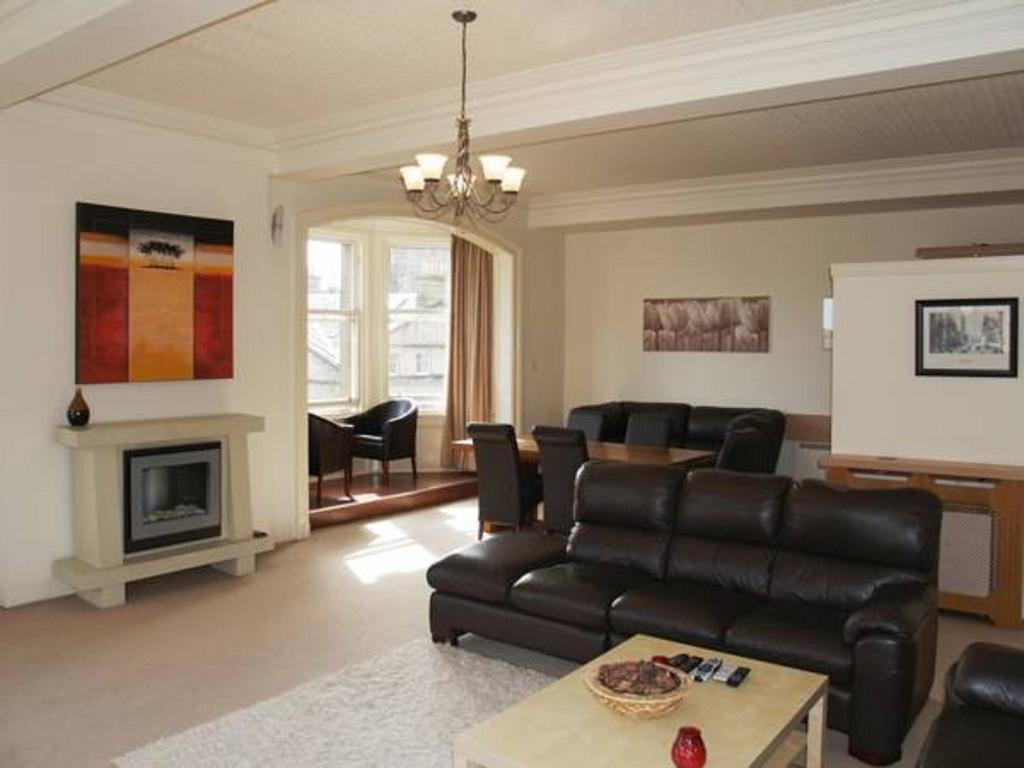 Royal Mile Mansions Apartment Edinburgh Room photo